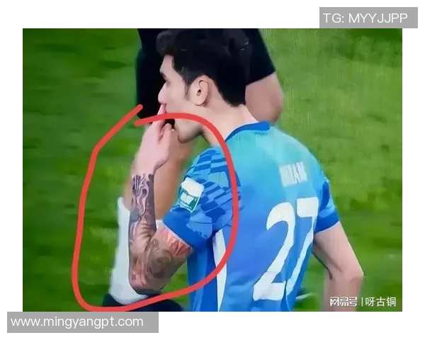 足球明星为何纷纷选择纹身表达自我与个性探讨 足球明星为何纷纷选择纹身表达自我与个性探讨