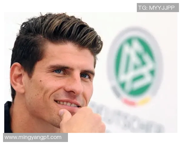 昔日足球明星颜值大赏回顾那些年我们追逐的足球梦与帅气面孔 昔日足球明星颜值大赏回顾那些年我们追逐的足球梦与帅气面孔